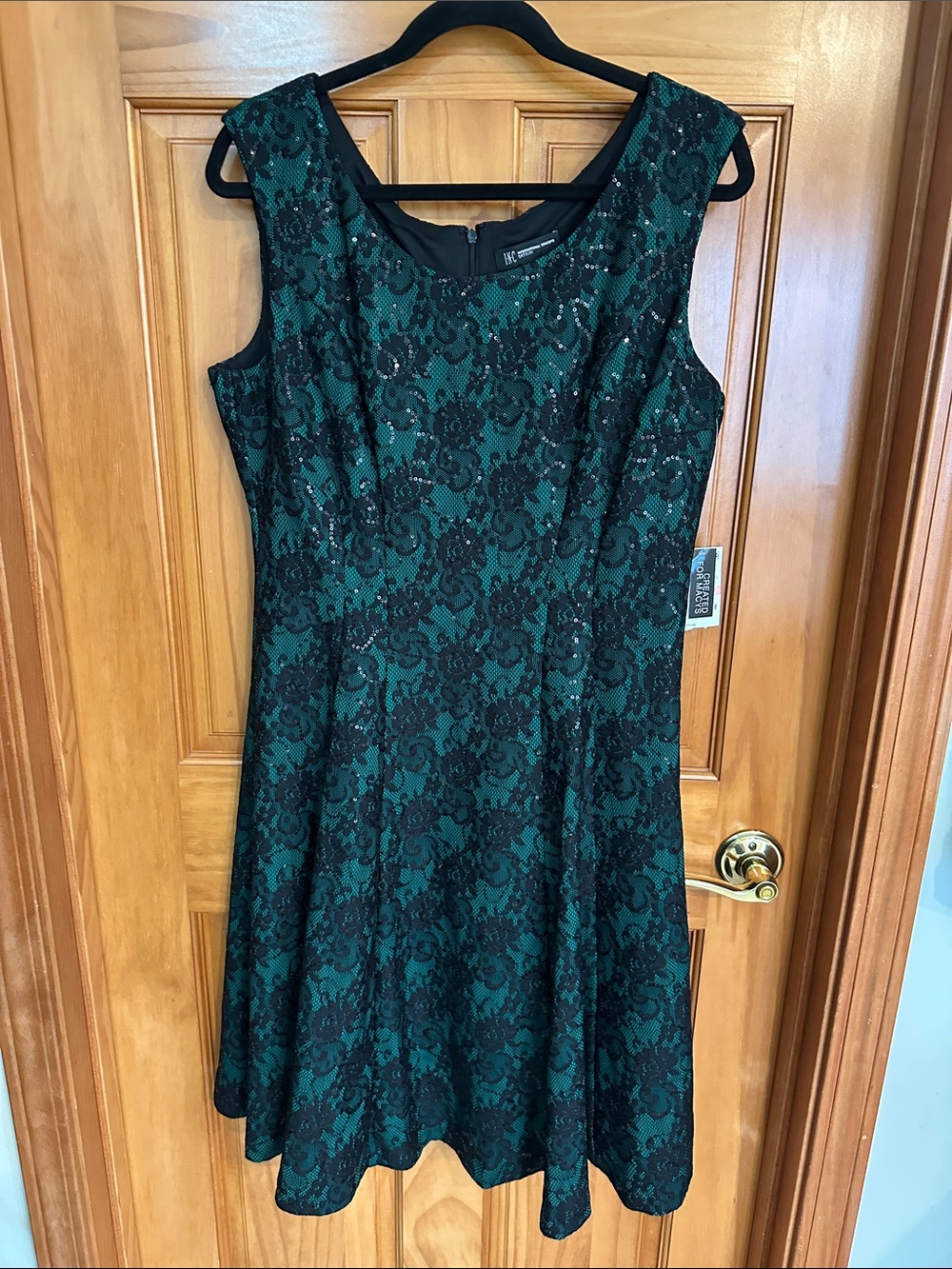 NWT INC International Concepts Elegant Black and Green Lace Midi Dress